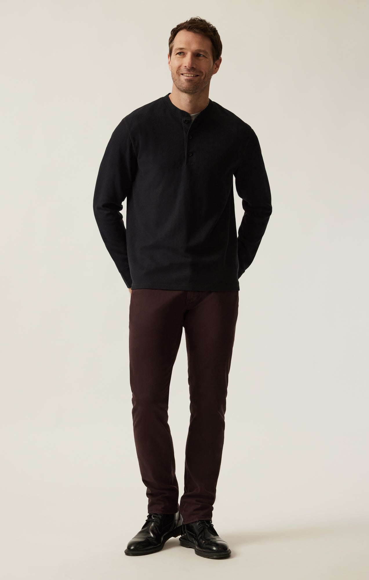 34 Heritage Men's Courage Stretch Cotton Twill Straight Leg Pants - Black - Casual Pants 34 Heritage Men's Courage Stretch Cotton Twill Straight Leg Pants - Black - Casual Pants