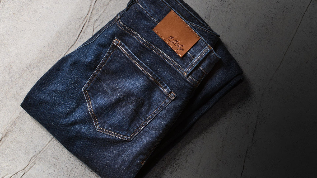 5 Dark Wash Jeans Men’s Outfits to Try