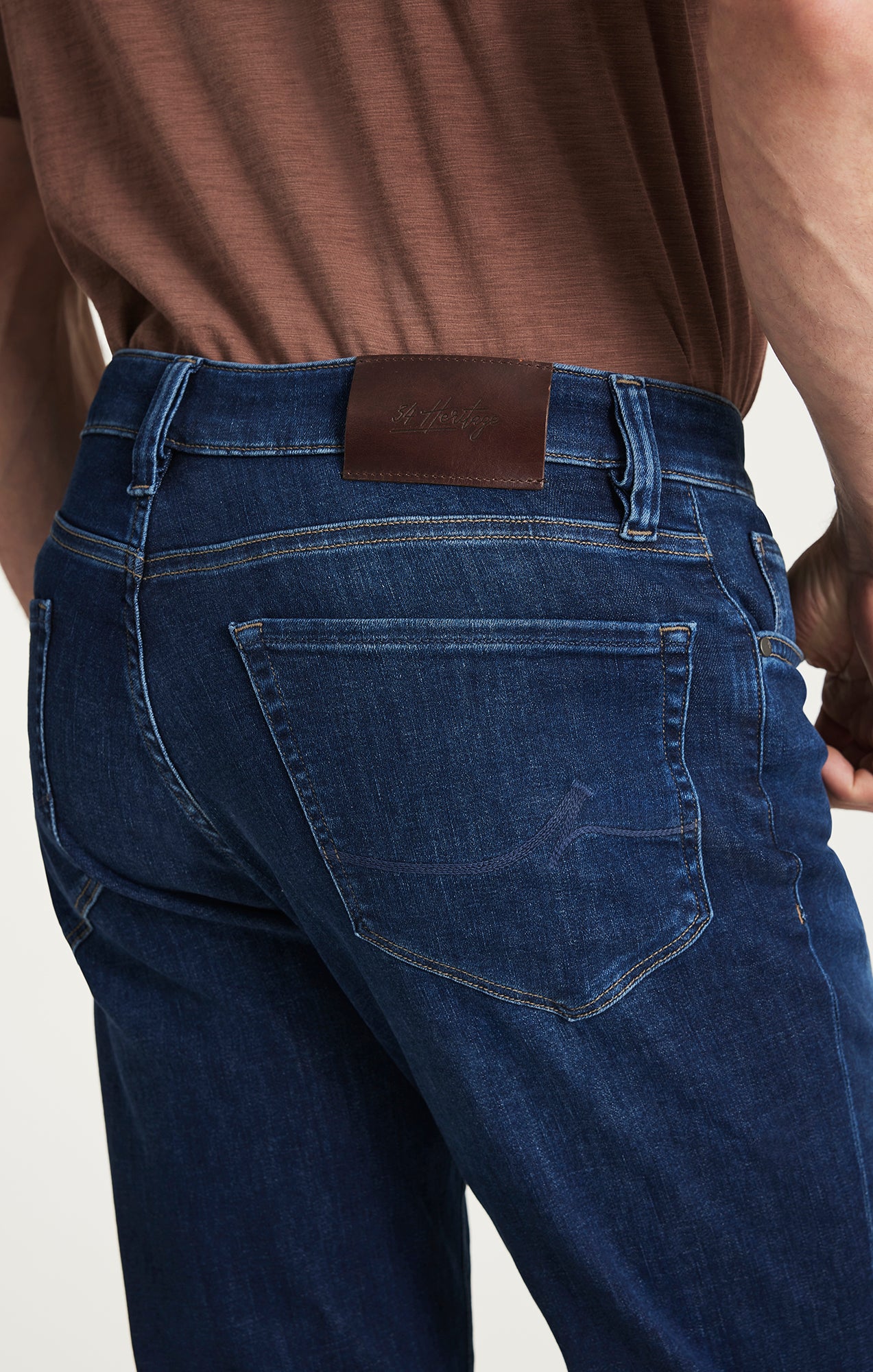 Charisma Relaxed Straight Jeans in Indigo Brushed Organic Ultra