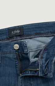 Charisma Relaxed Straight in Mid Urban