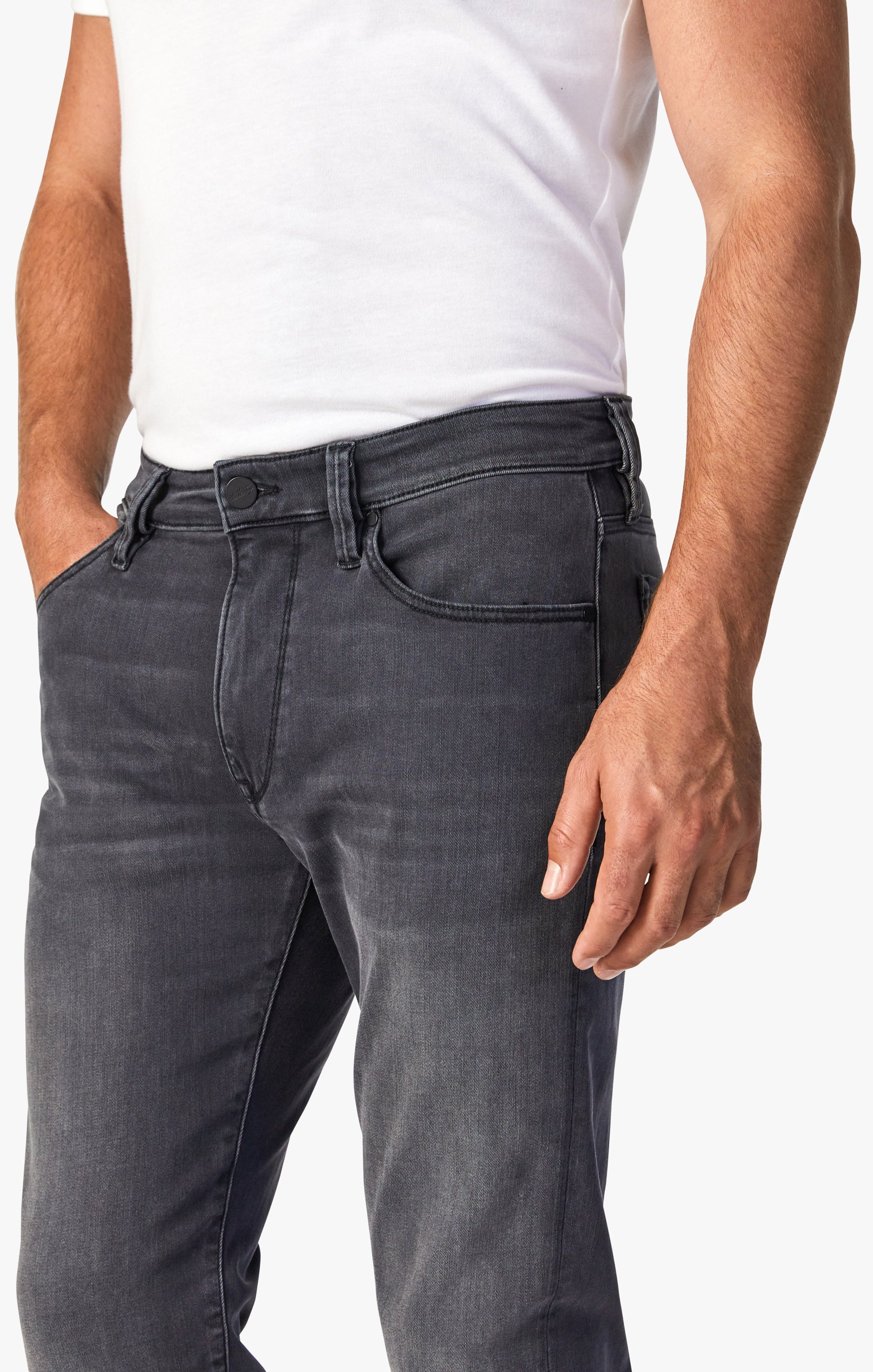 Cool Tapered Leg Jeans In Grey Urban Image 6