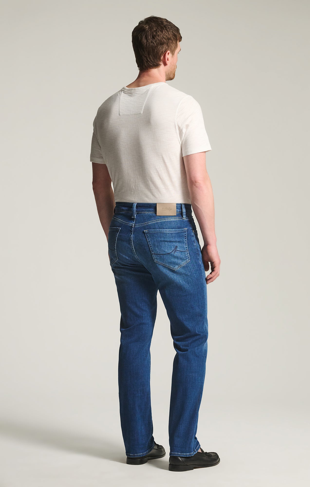 Charisma Relaxed Straight Jeans in Dark Brushed Organic Ultra