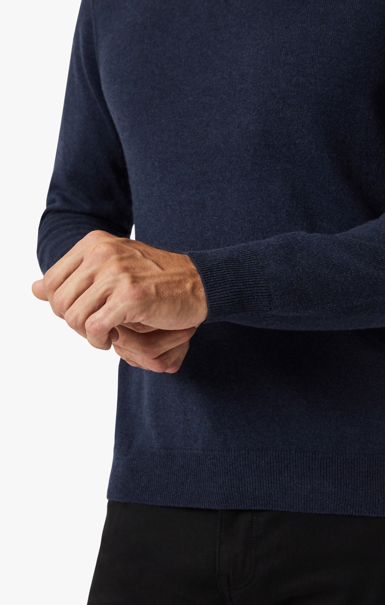 Cashmere Crew Neck Sweater In Navy Image 7