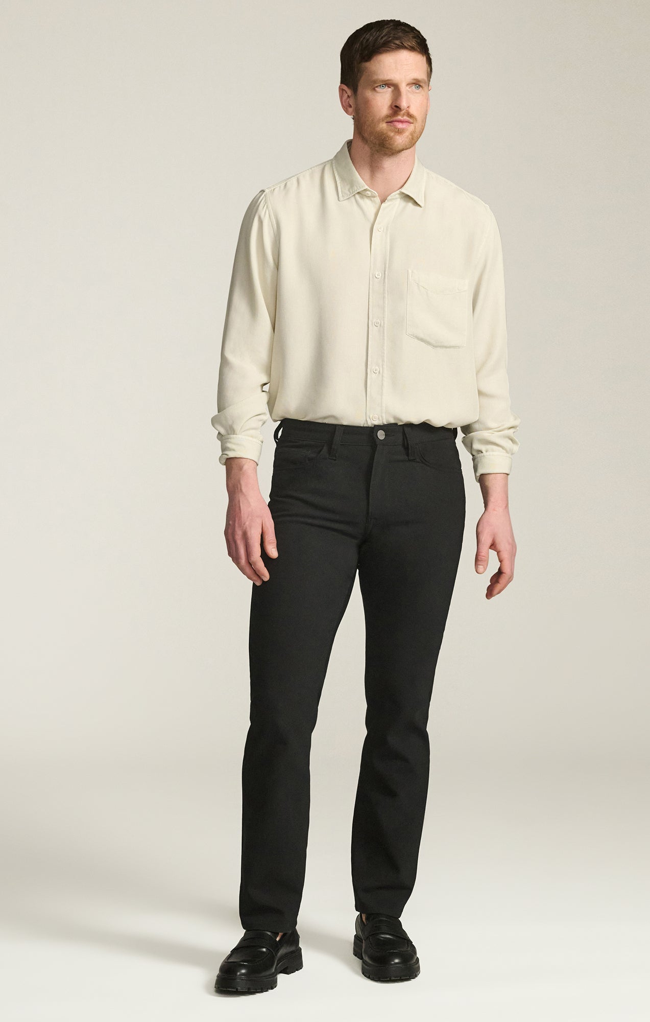 Charisma Relaxed Straight Pants in Black Commuter