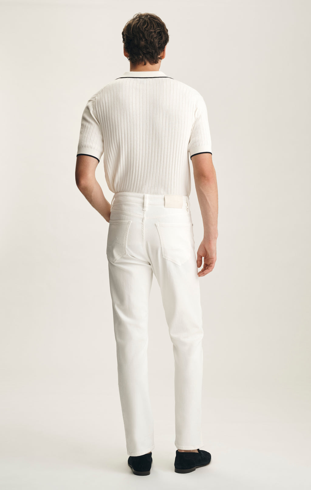 Charisma Relaxed Straight Pants In White Urban