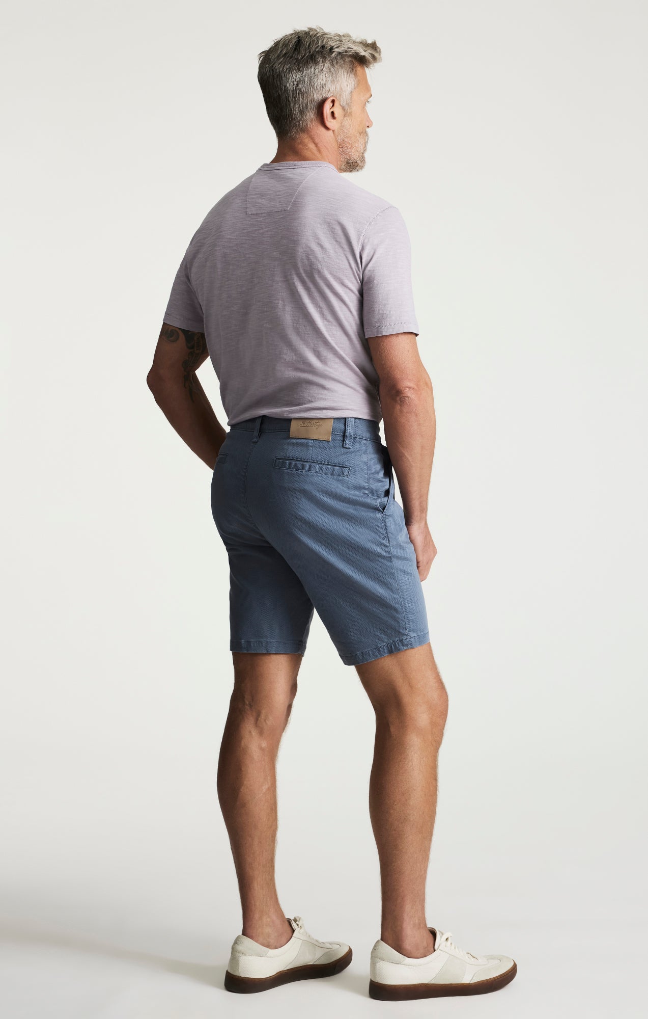Arizona Slim Shorts In Stone Tie Print