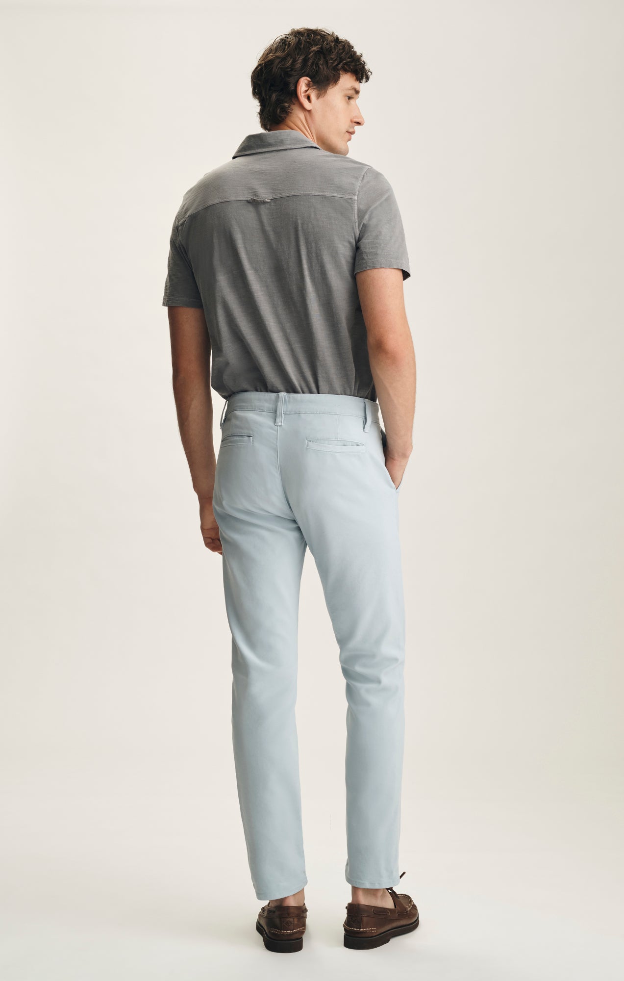 Verona Straight Leg Chino Pants In Mist High Flyer