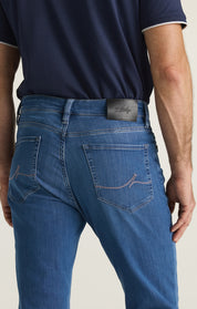 Charisma Relaxed Straight Jeans in Light Brushed Urban