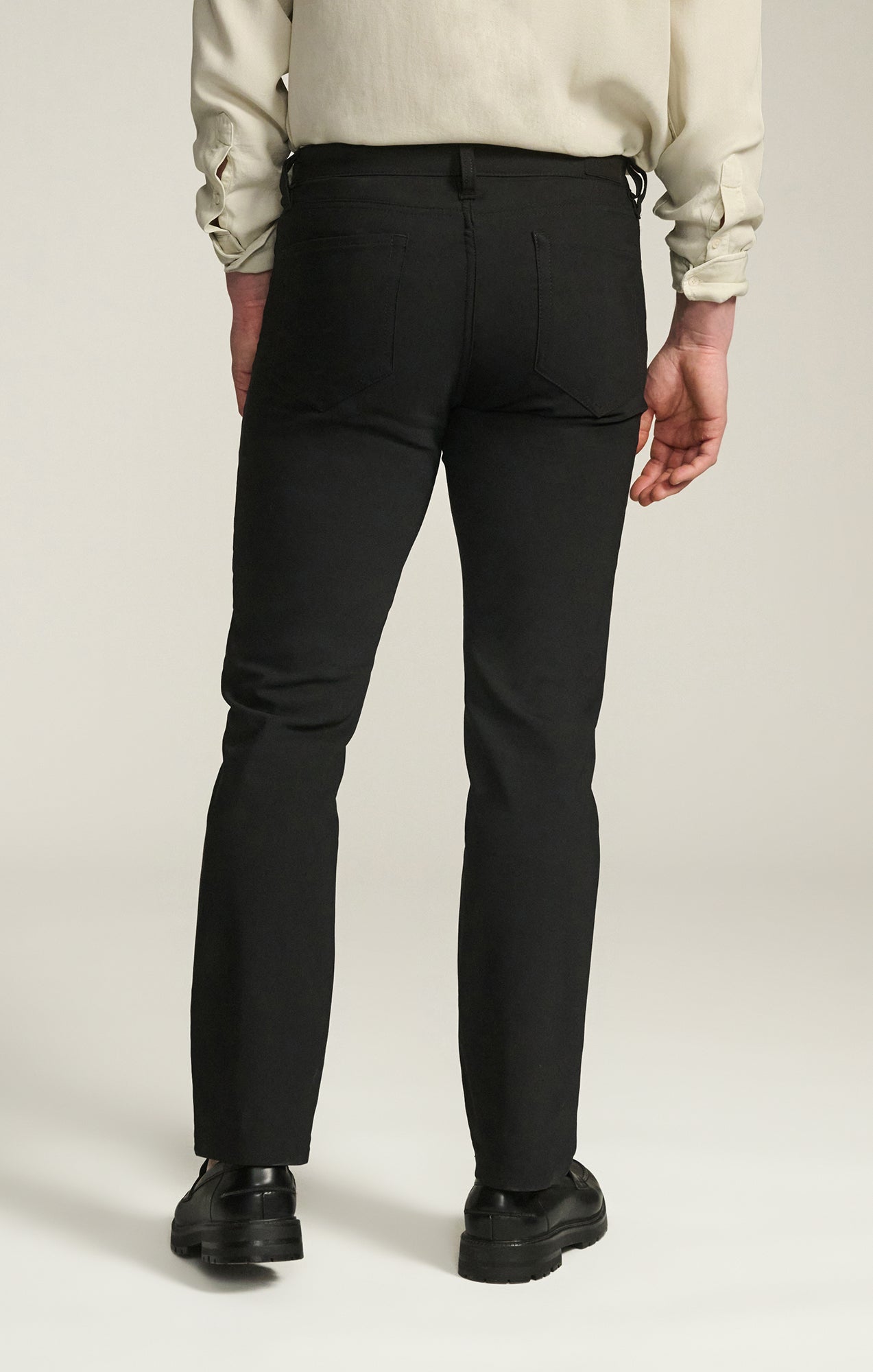 Charisma Relaxed Straight Pants in Black Commuter