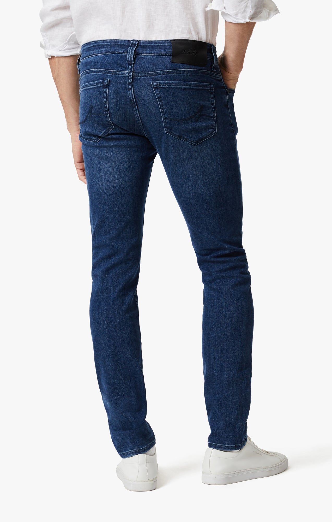 CoolTaperedLegJeansinMidUrban5.jpg