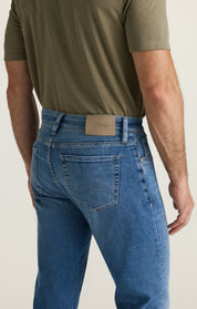 Courage Straight Leg Jeans in Light Brushed Aerodenim