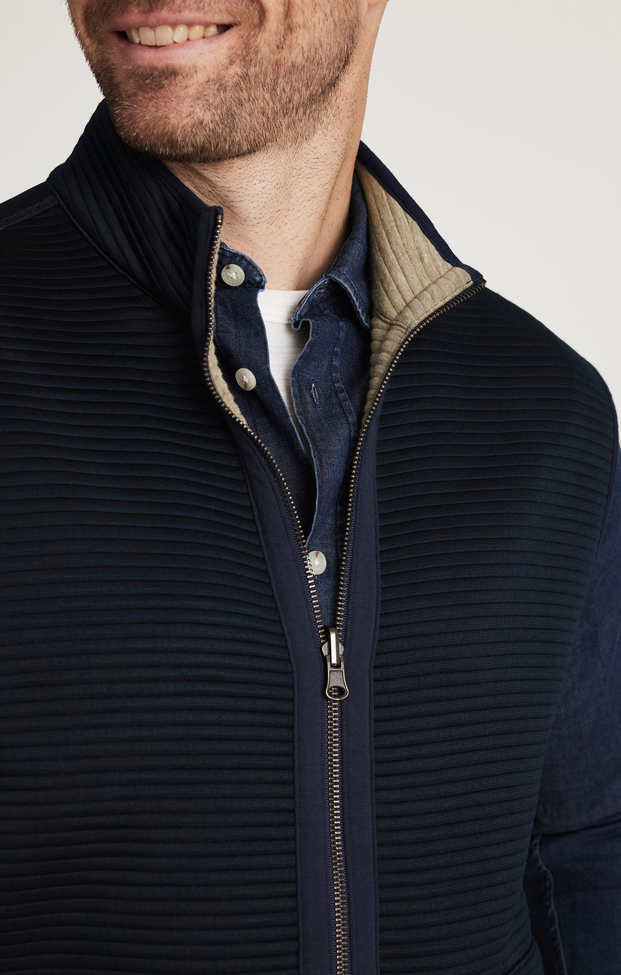 Ottoman Vest in Navy