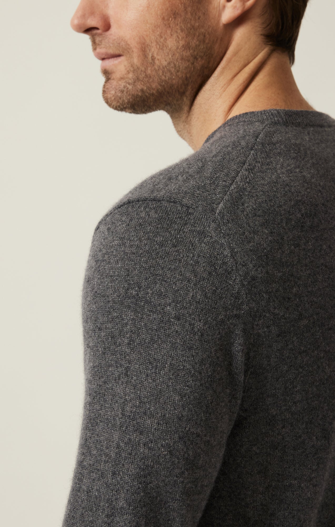 Cashmere Crew Neck Sweater In Charcoal