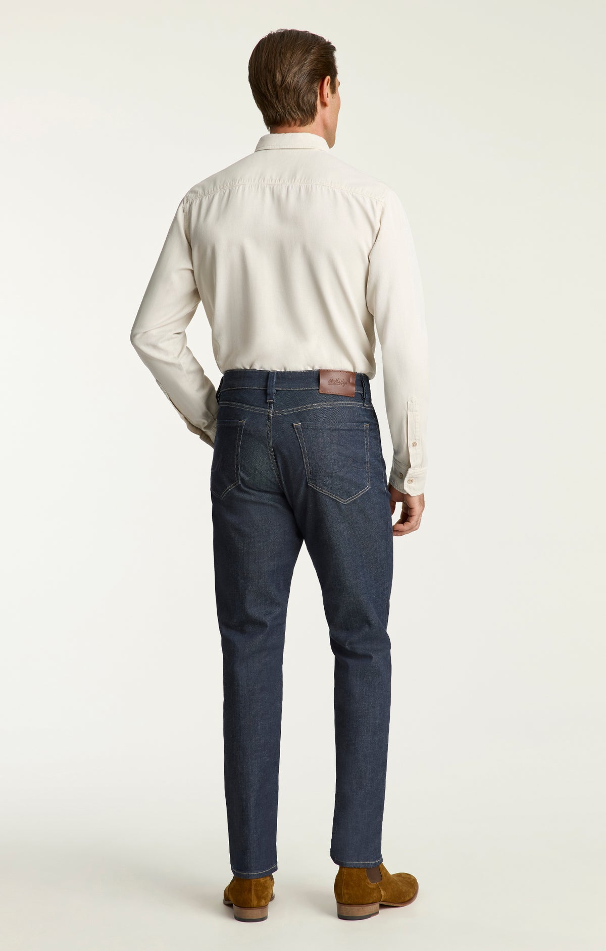 Charisma Relaxed Straight Jeans In Mid Soft