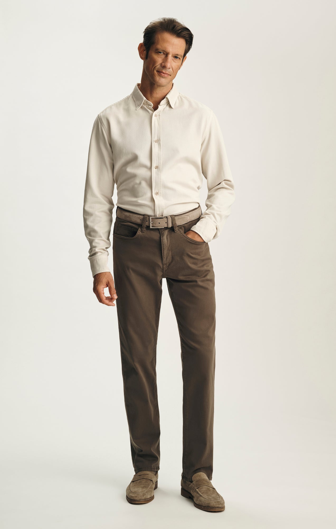 Charisma Relaxed Straight Pants in Hardwood Twill