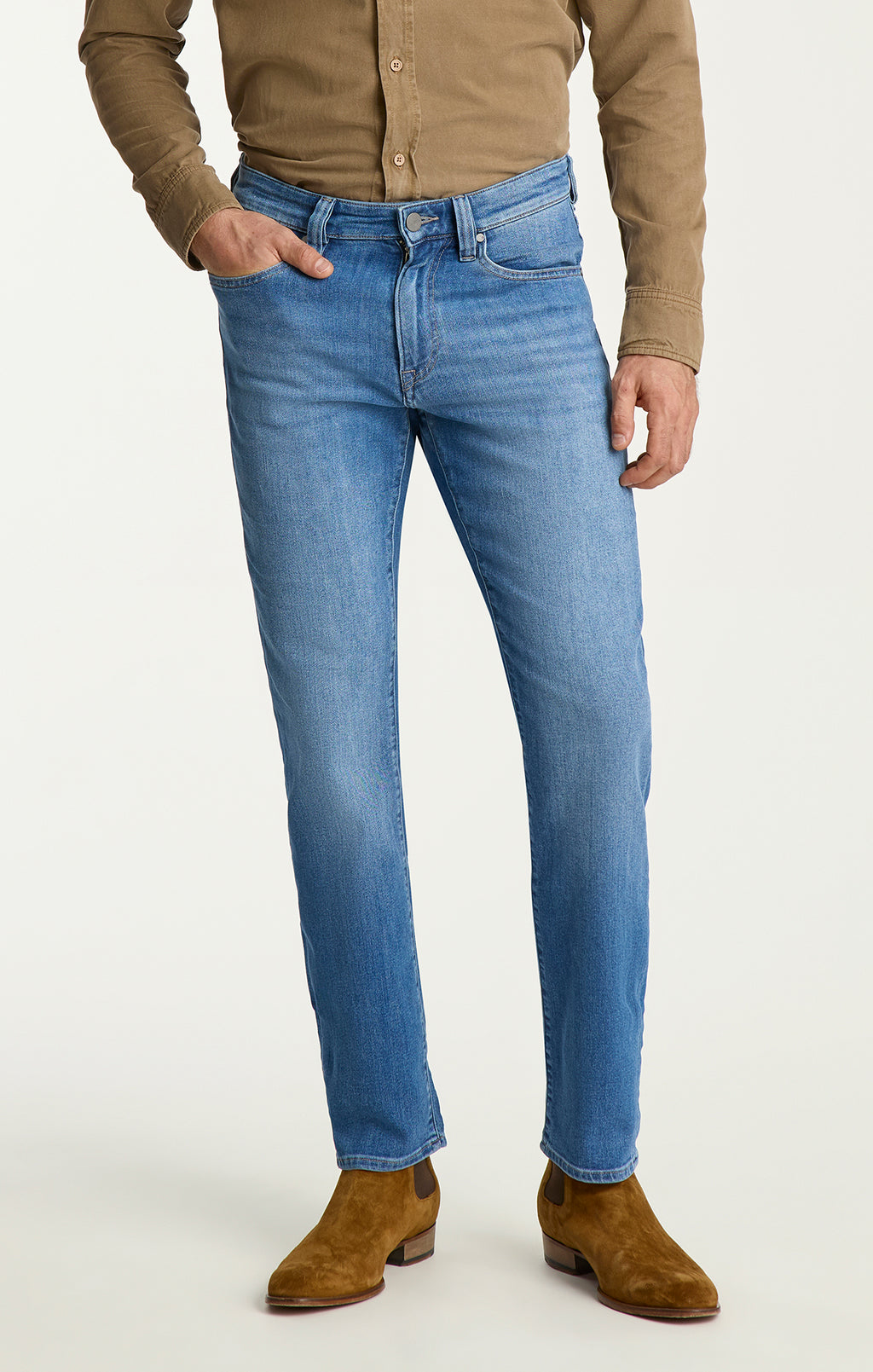 Charisma Relaxed Straight Jeans in Light Foggy Aerodenim