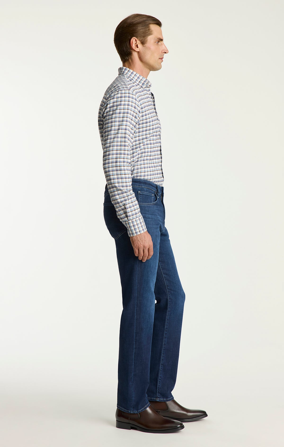 Charisma Relaxed Straight Jeans in Rinse Brushed Organic Ultra