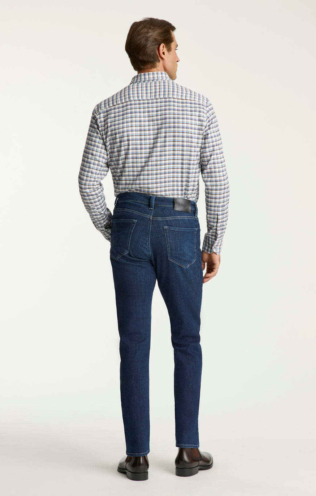 Charisma Relaxed Straight Jeans in Rinse Brushed Organic Ultra