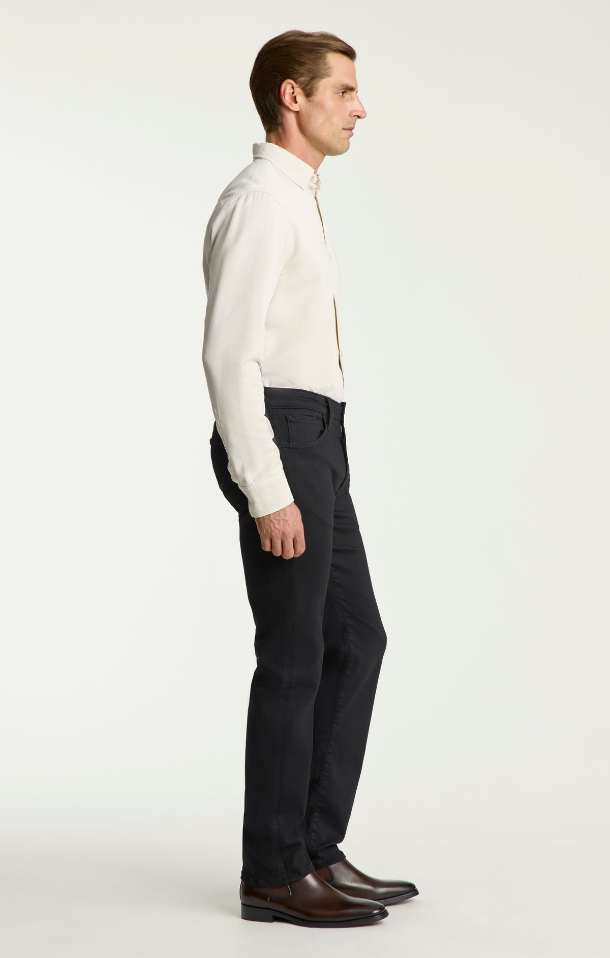 Courage Straight Leg Jeans In Black Urban