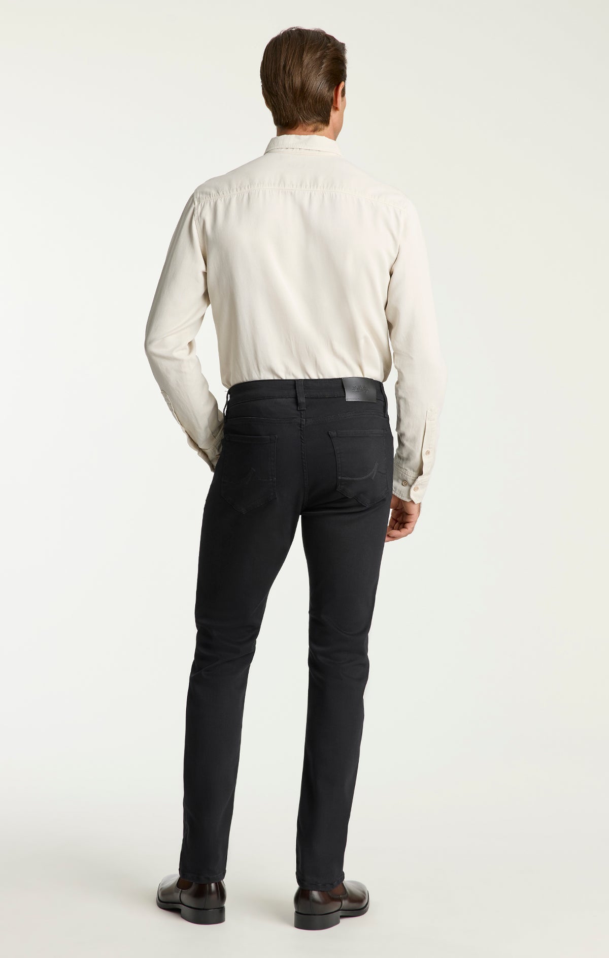 Courage Straight Leg Jeans In Black Urban