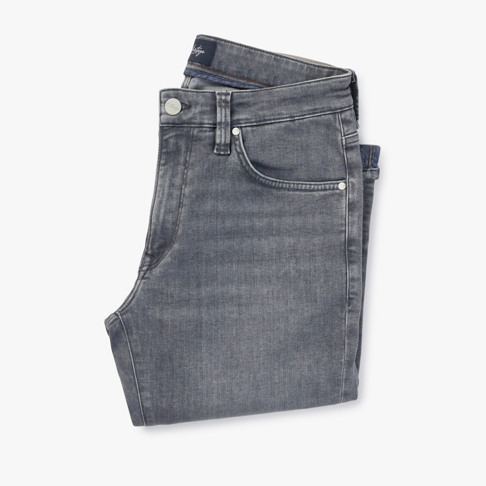 Courage Straight Leg Jeans In Mid Smoke Urban – 34 Heritage