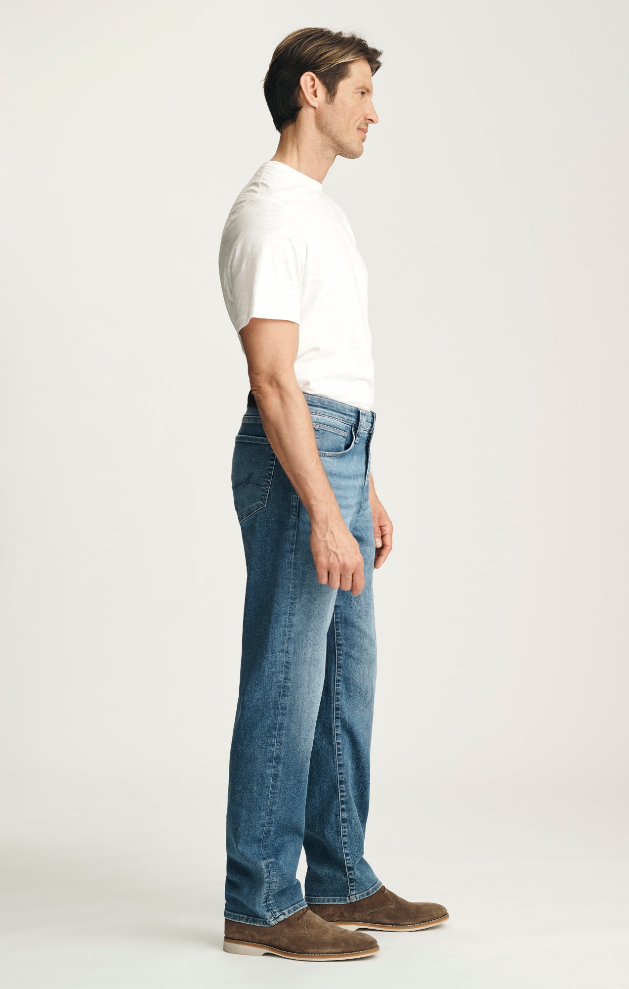 Courage Straight Leg Jeans in Light Foggy Aerodenim