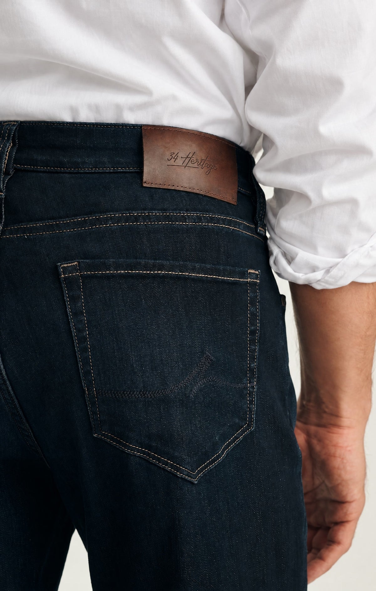 Charisma Relaxed Straight Jeans in Deep Vintage Aerodenim