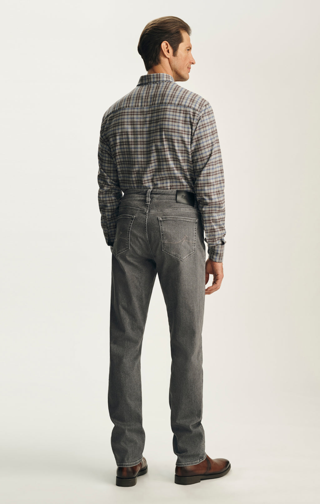Courage Straight Leg Jeans in Light Smoke Brushed Urban