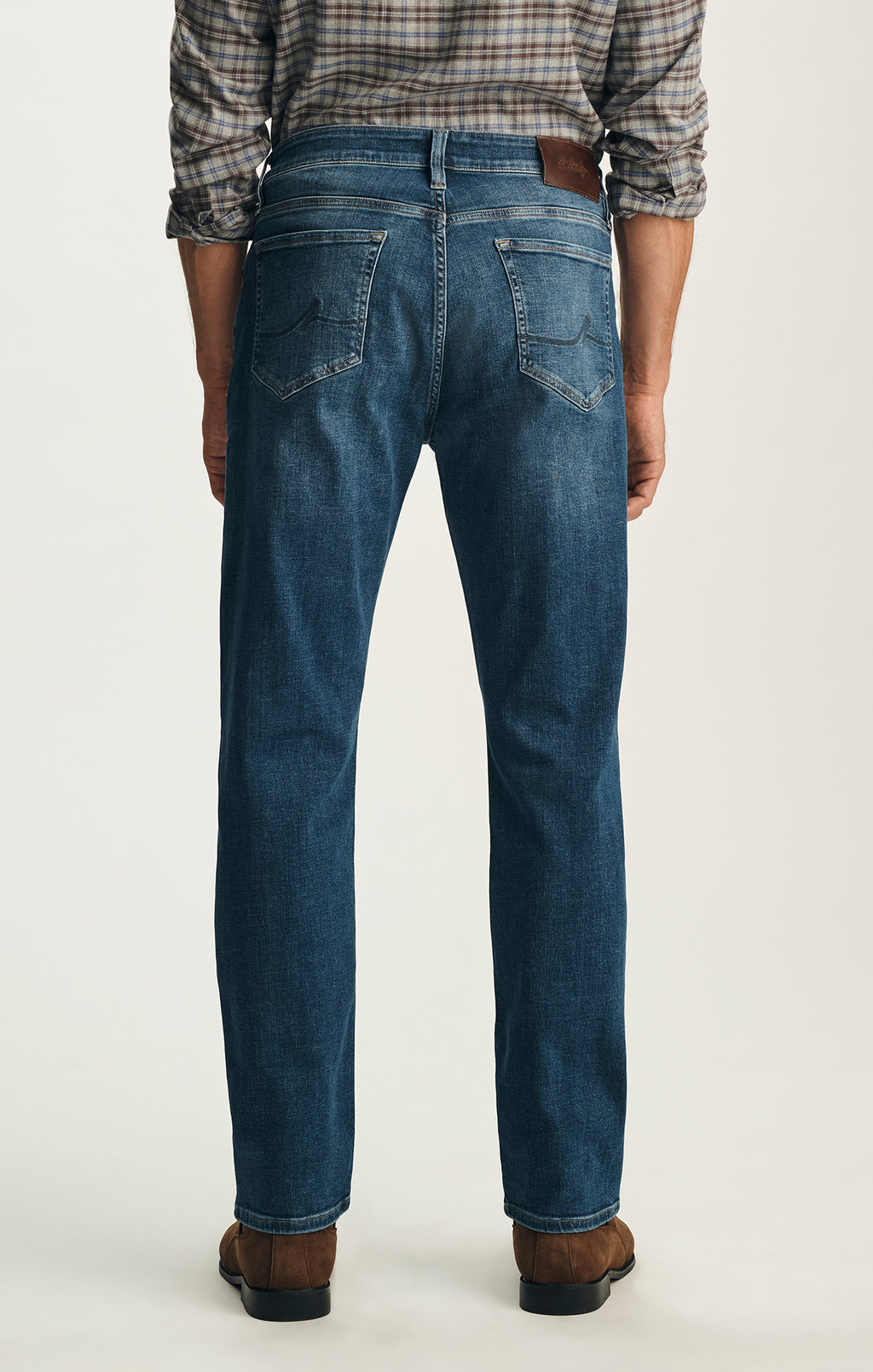 Courage Straight Leg Jeans in Mid Vintage