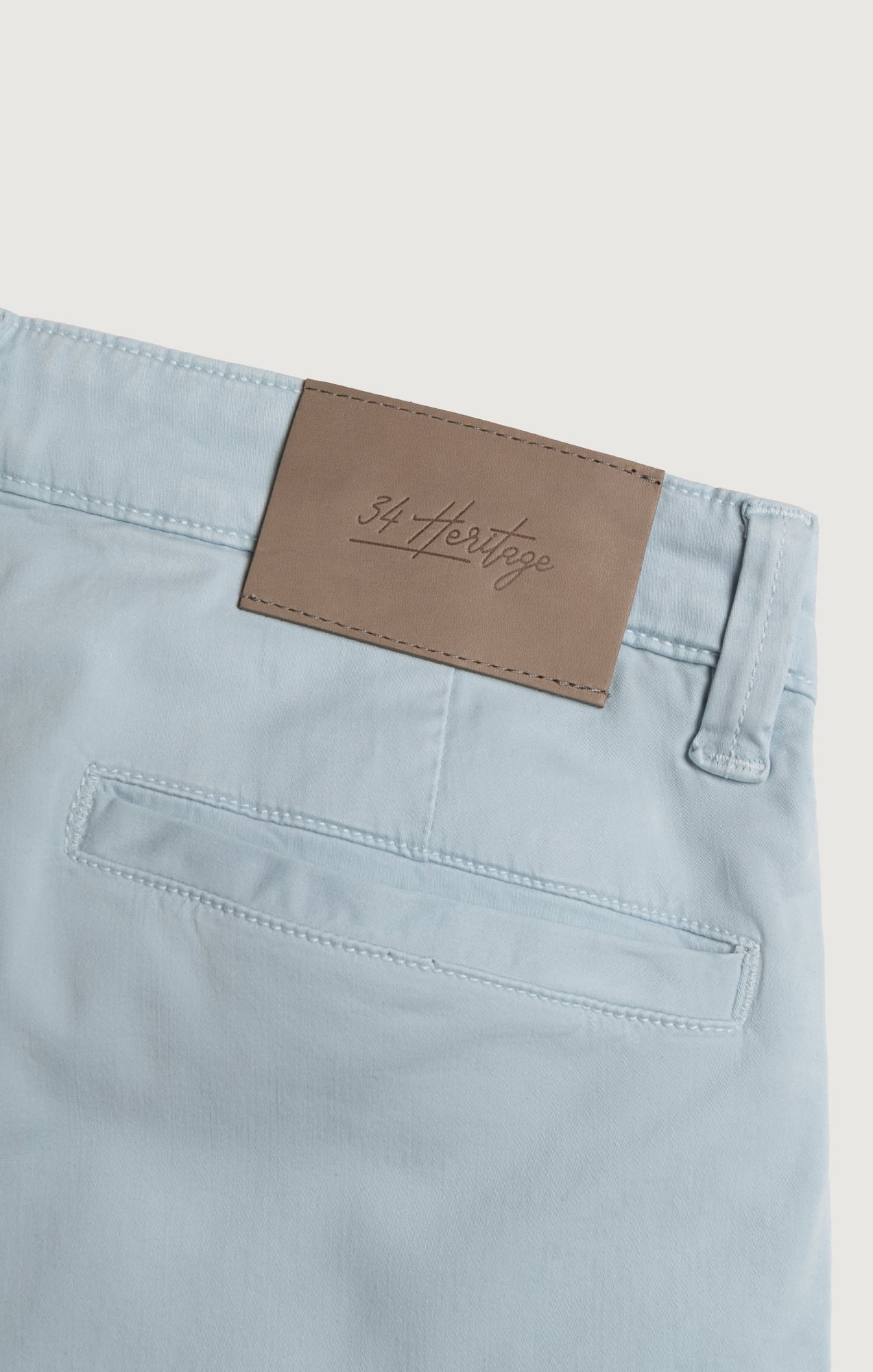 Arizona Slim Shorts In Breeze Twill