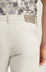 Arizona Slim Shorts In Glacier Twill