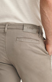 Arizona Slim Shorts In Driftwood Twill