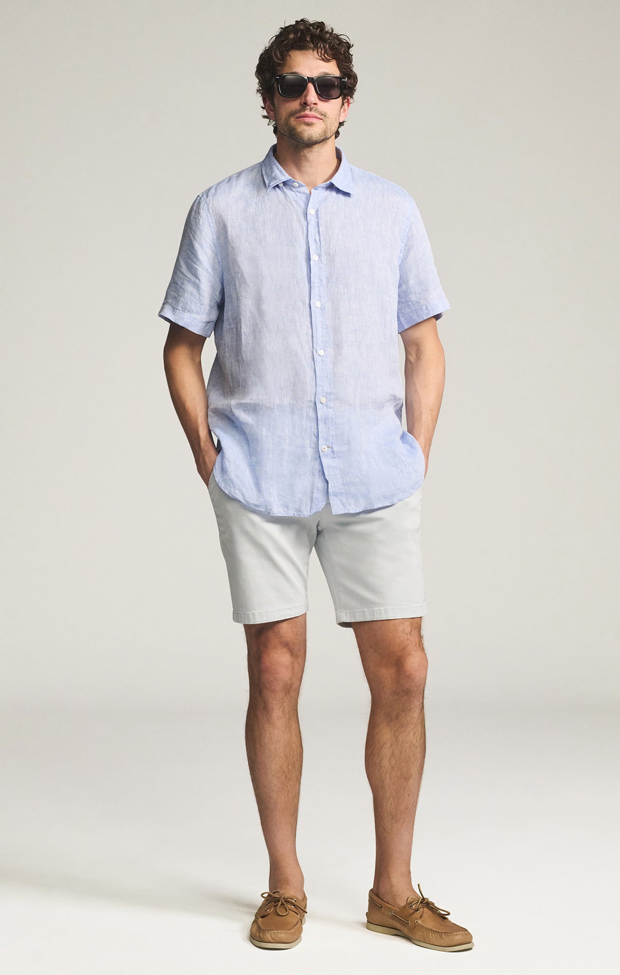 Arizona Shorts in Stone Twill