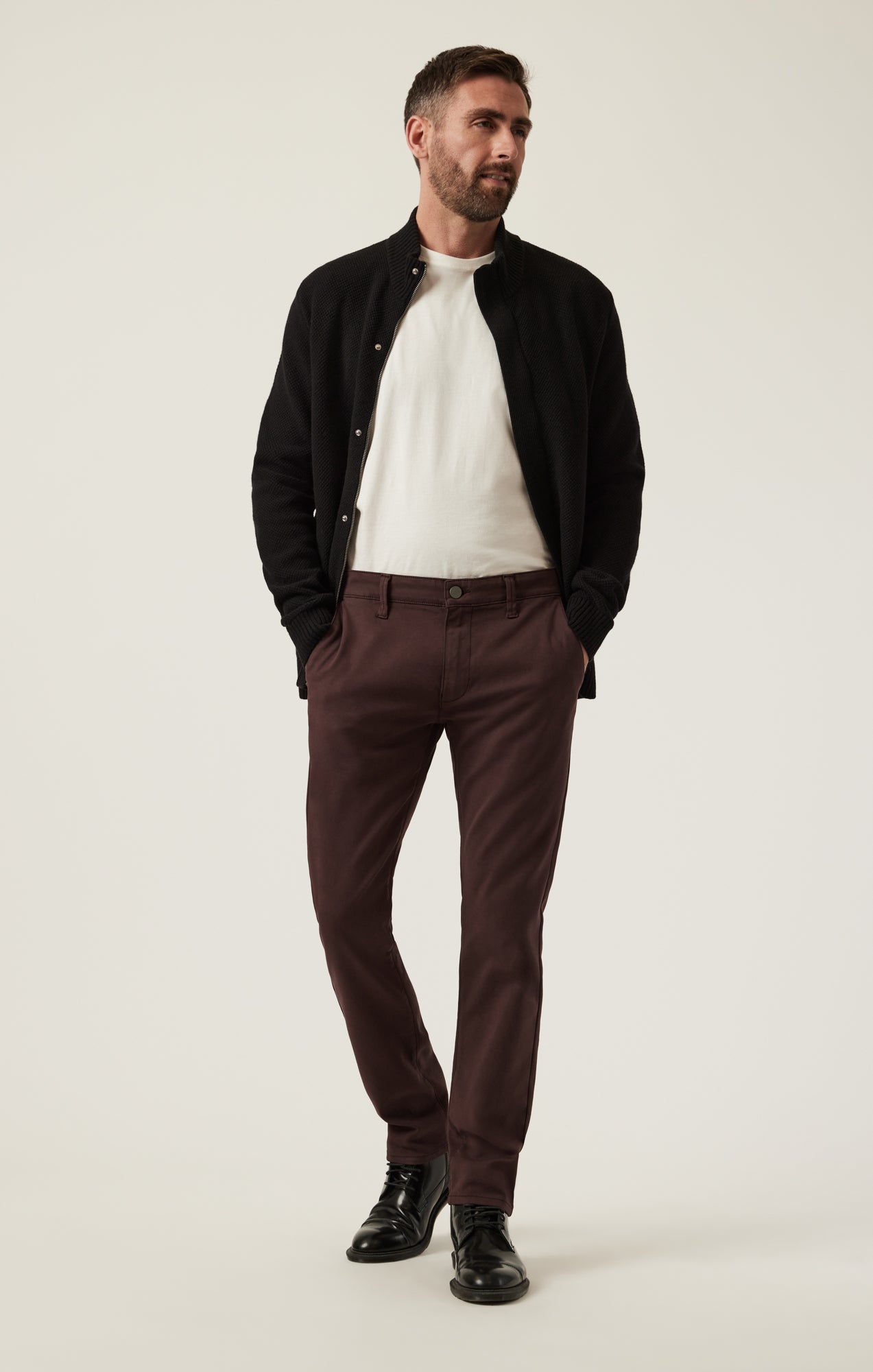 34 Heritage Men's Verona Straight Leg Chino Pants in Burgundy High