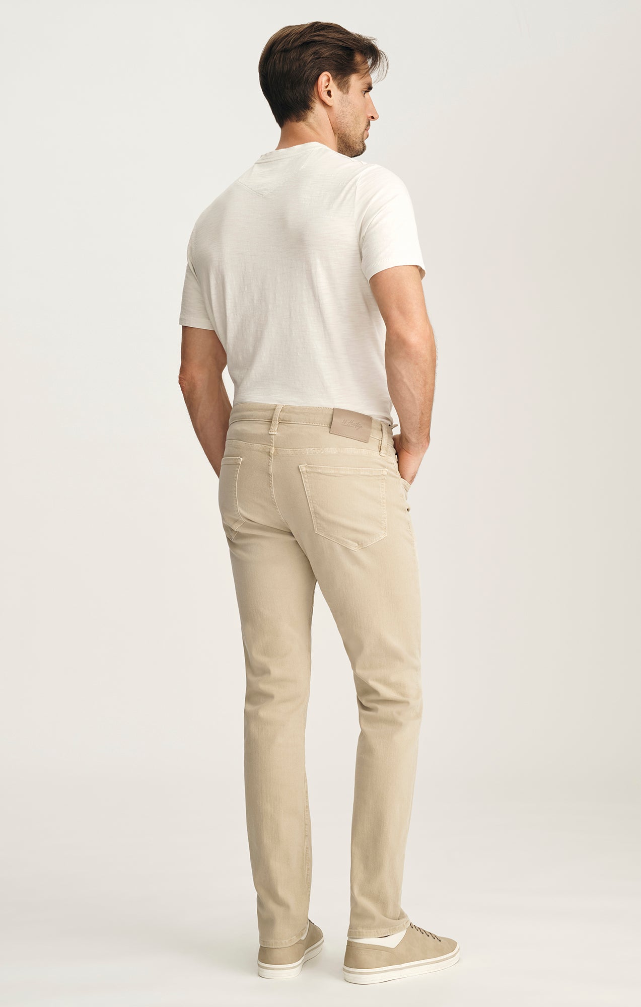 Courage Straight Leg Jeans In Sand Colored Urban