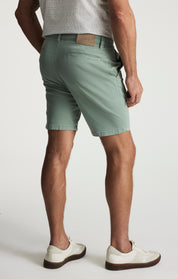 Arizona Slim Shorts In Iceberg Green Twill