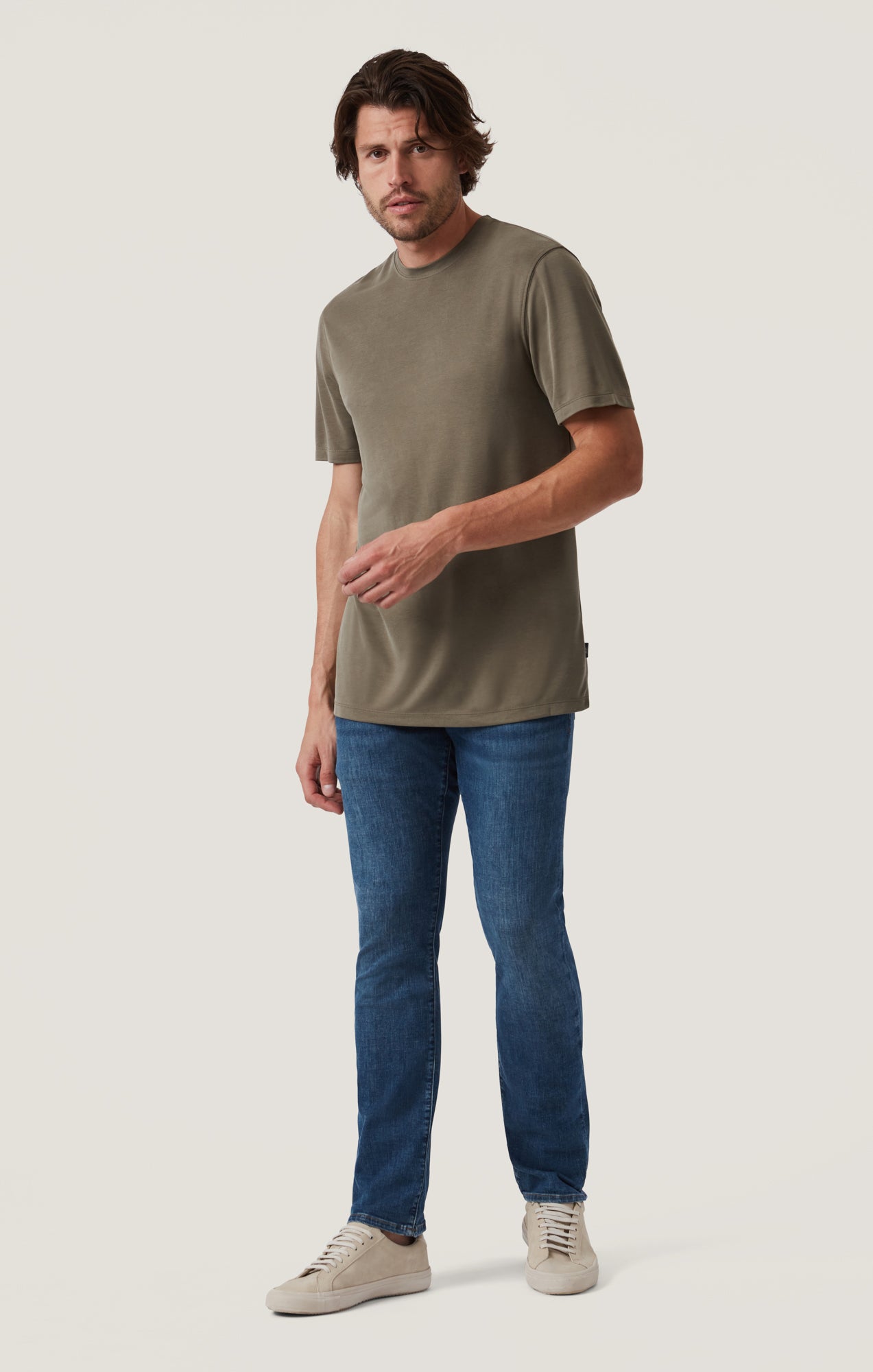 Courage Straight Leg Jeans in Mid Soft