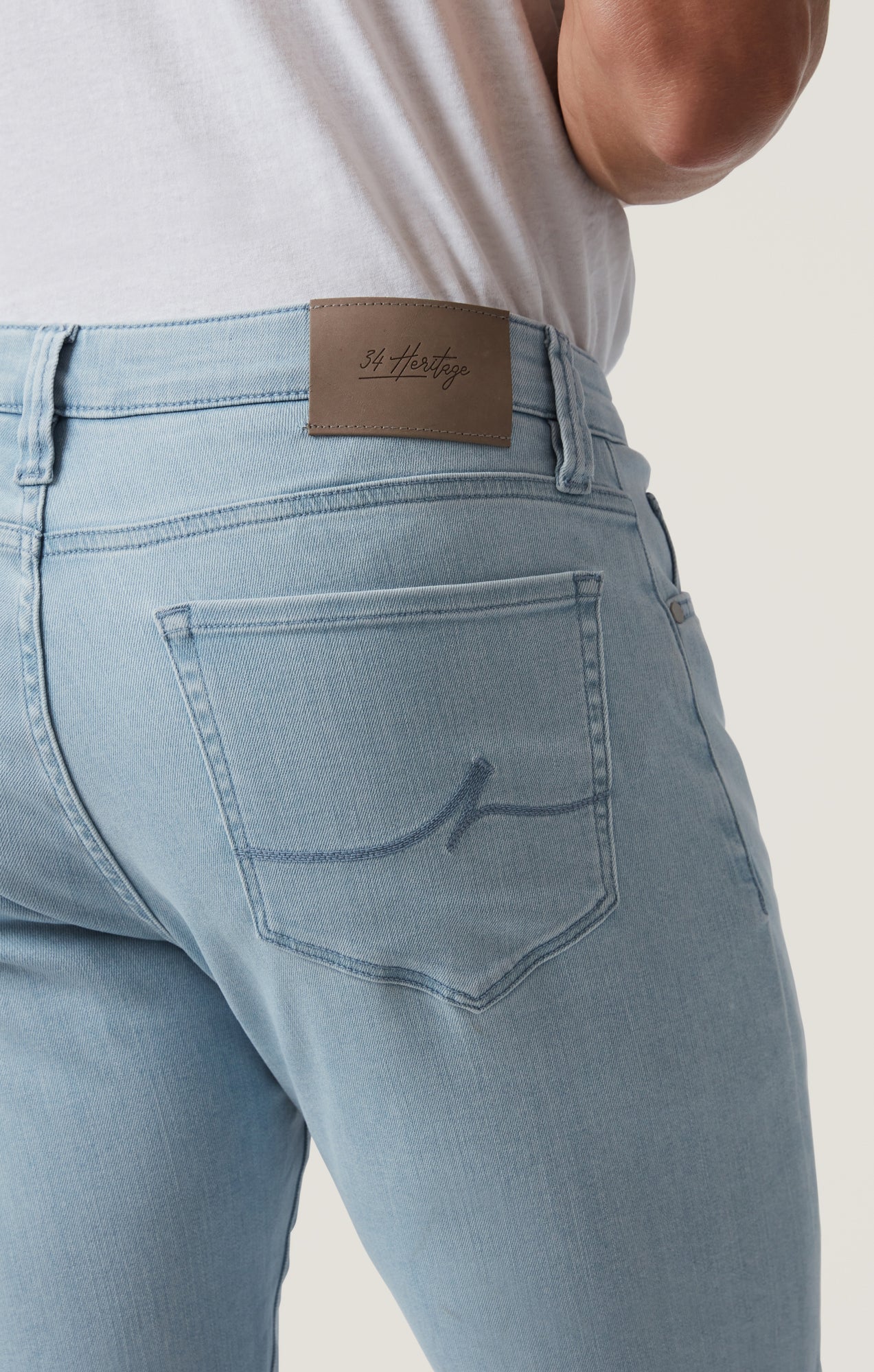 Courage Straight Leg Jeans in Ice Blue Urban