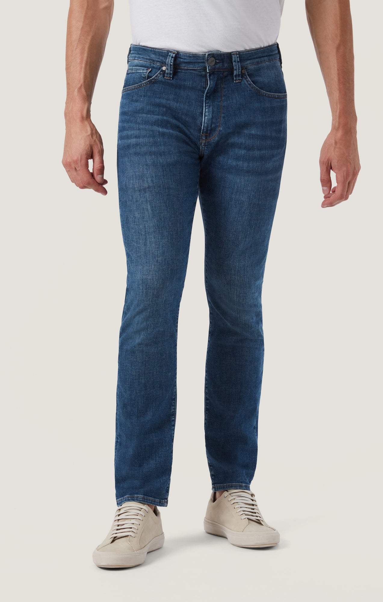 Courage Straight Leg Jeans in Mid Soft