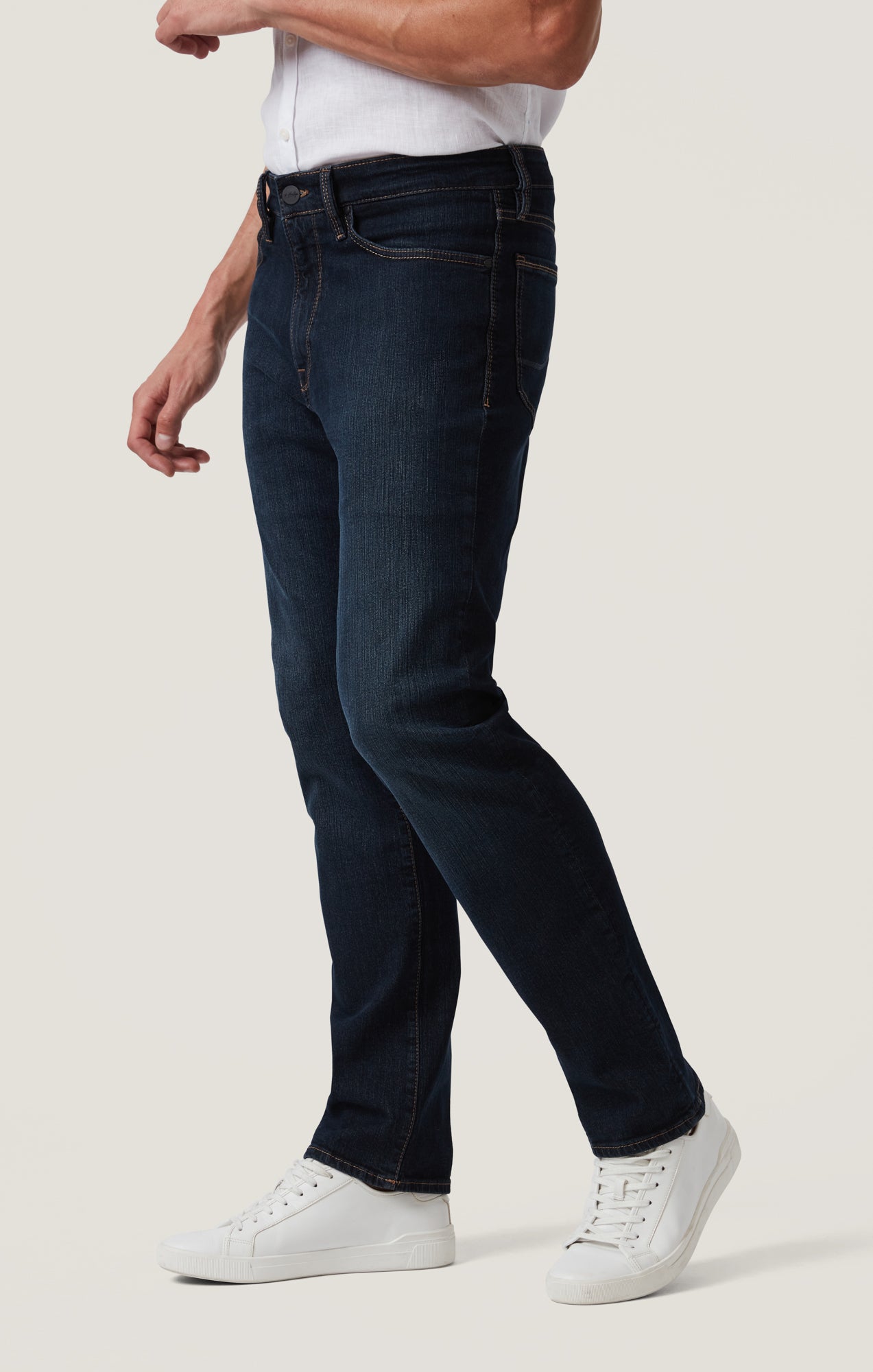 Charisma Relaxed Straight Jeans In Dark Comfort