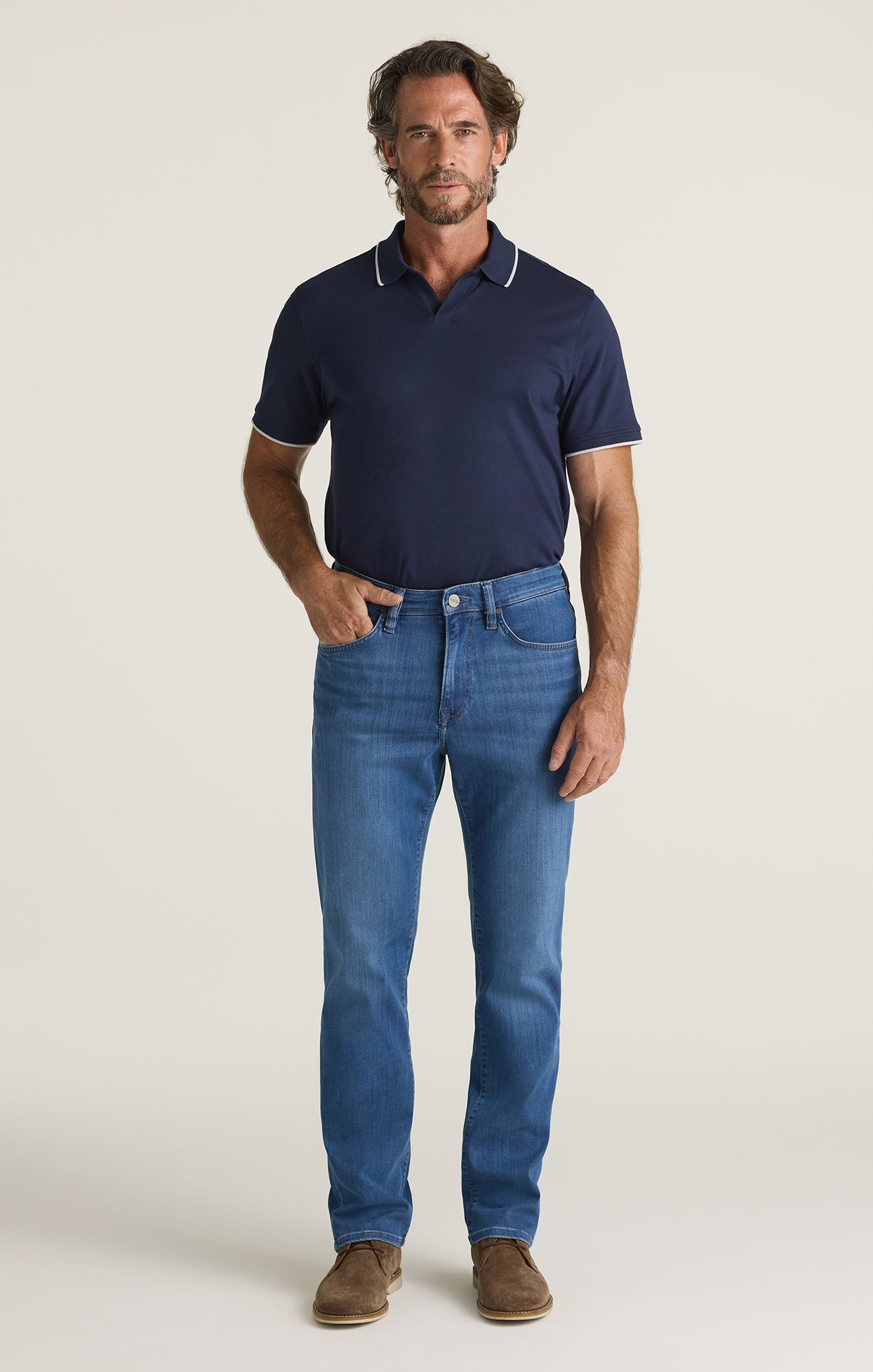 Charisma Relaxed Straight Jeans in Light Brushed Urban
