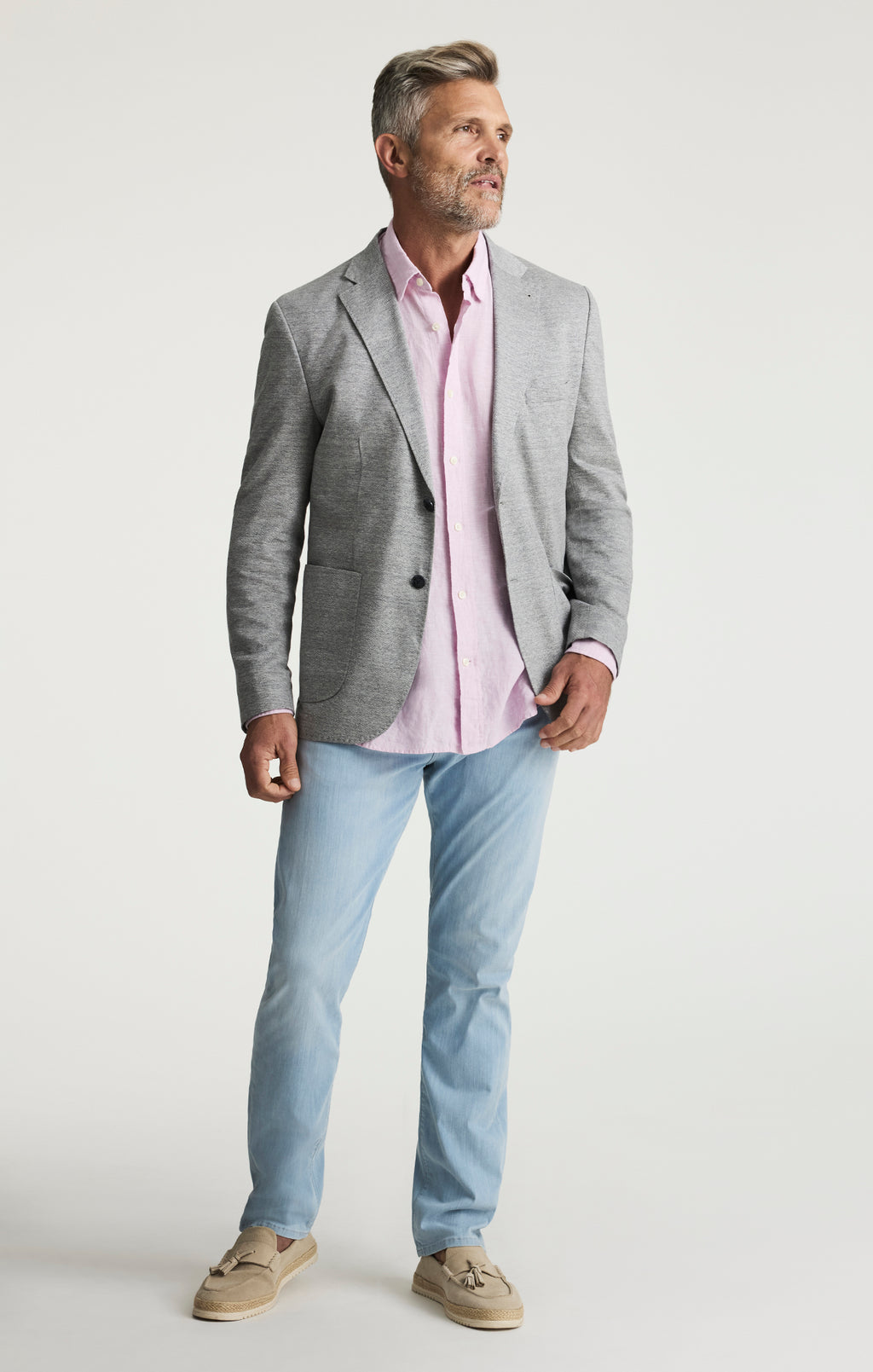 Courage Straight Leg Jeans In Bleach Kona