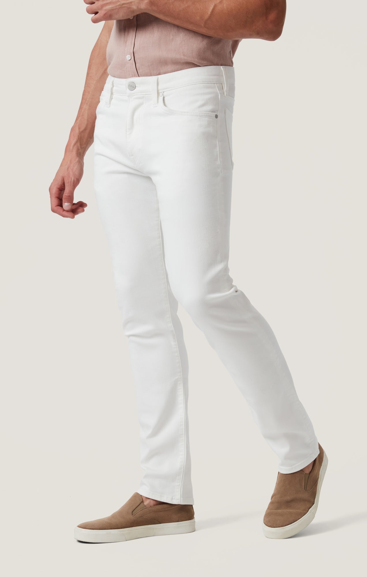 Courage Straight Leg Jeans in White Urban