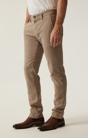 Verona Slim Leg Chino Pants in Vintage Khaki High Flyer