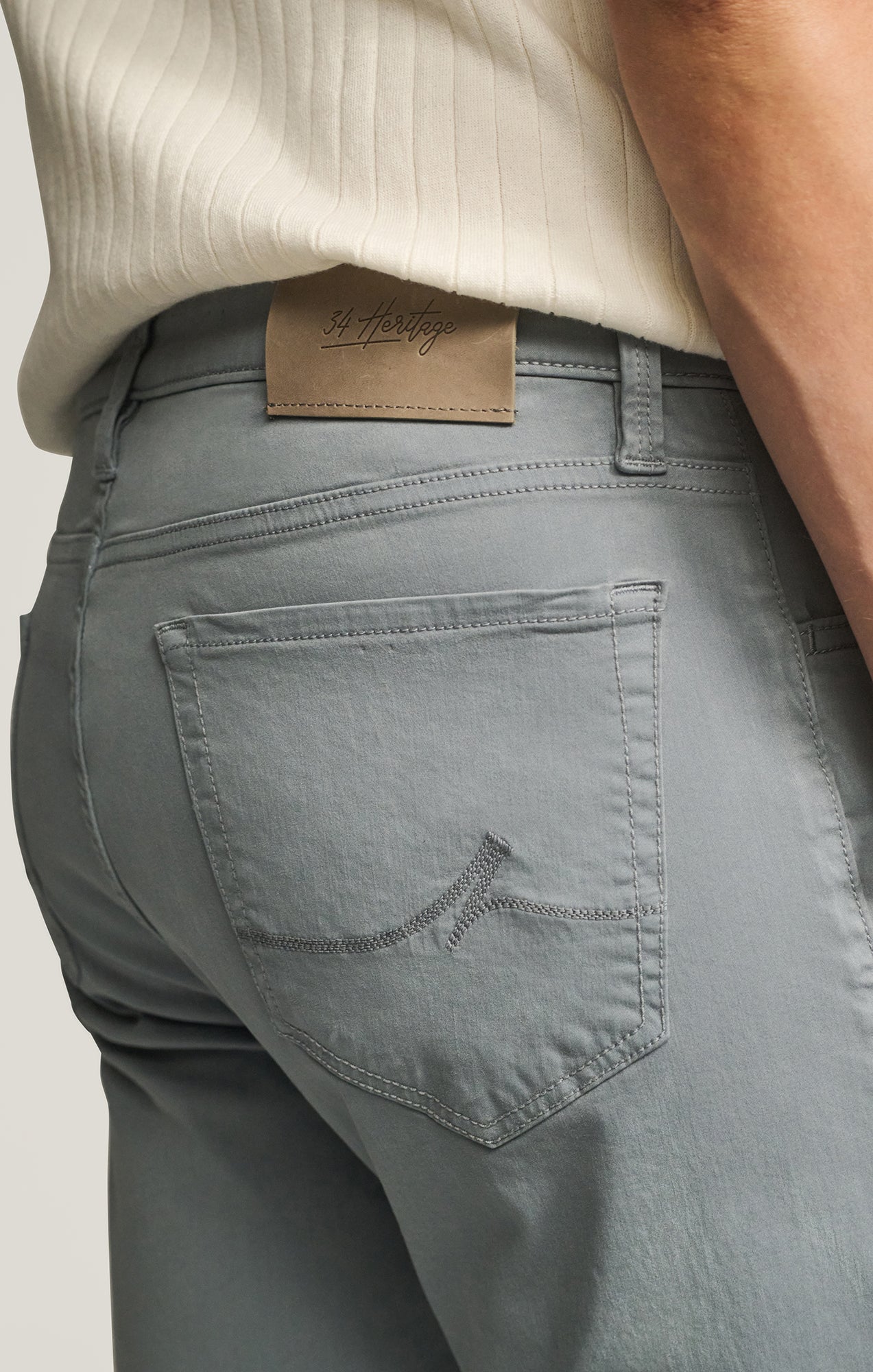 34 Heritage Men's Courage Straight Leg Pants in Alloy Twill