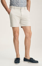 Hampton Classic Shorts In Glacier Twill