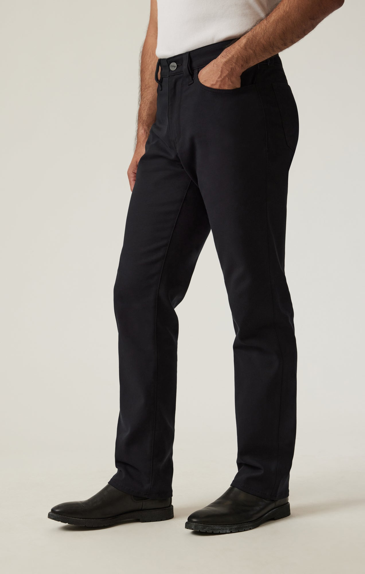 Charisma Relaxed Straight Pants in Black High Flyer