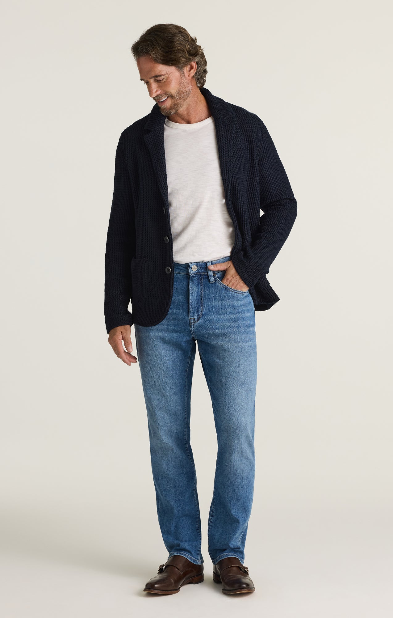 Charisma Relaxed Straight Jeans in Light Brushed Aerodenim