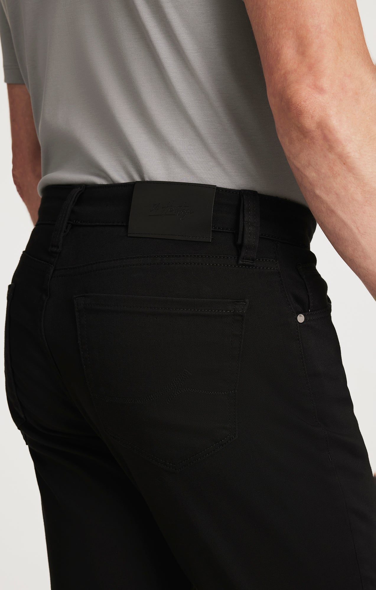 Charisma Relaxed Straight Pants In Select Double Black