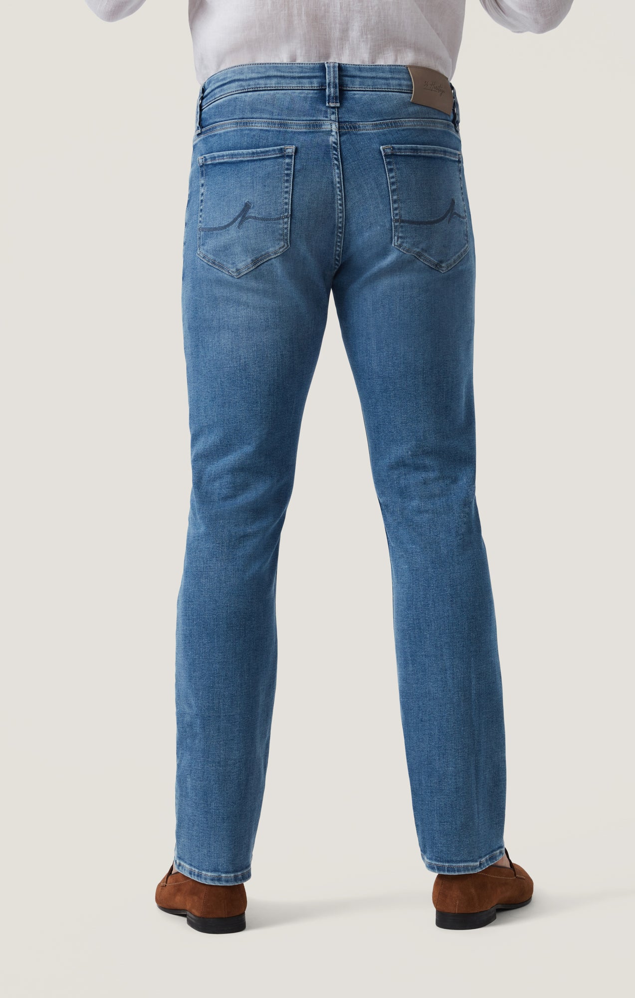 Charisma Relaxed Straight Jeans in Mid Brushed Organic Ultra